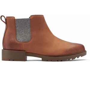 Lightly worn Sorel Women's Emelie II Chelsea Boot — Waterproof Leather Rain Boot